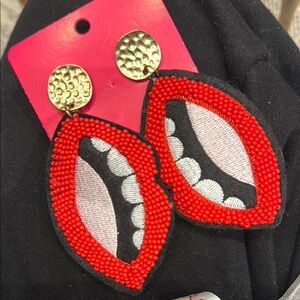 Red 👄 Beaded Earrings with Gold Accents